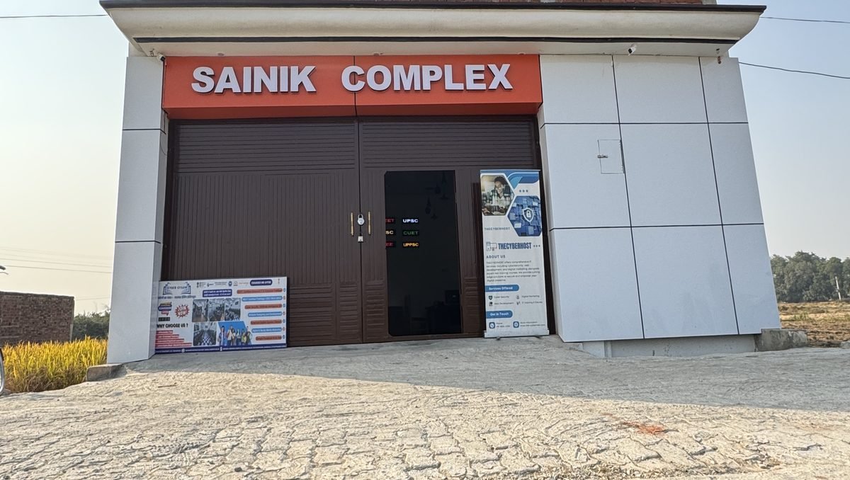 Sainik Complex — Cyber Gyaan Smart Academy building exterior Chandauli